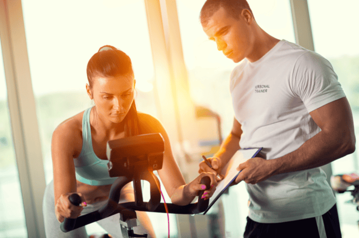 Приглашаем на бесплатный вебинар «Как стать фитнес-тренером»